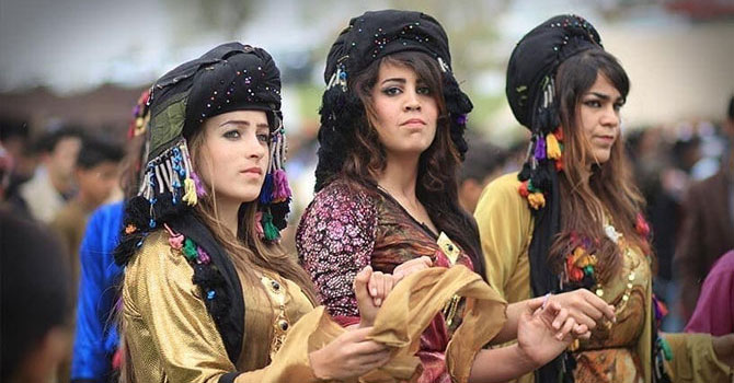 10 Mart Geleneksel Kürt Milli kıyafet günü...