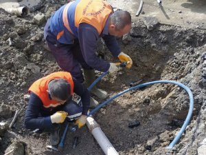 Hakkari su arıza ekibinin yoğun mesaisi