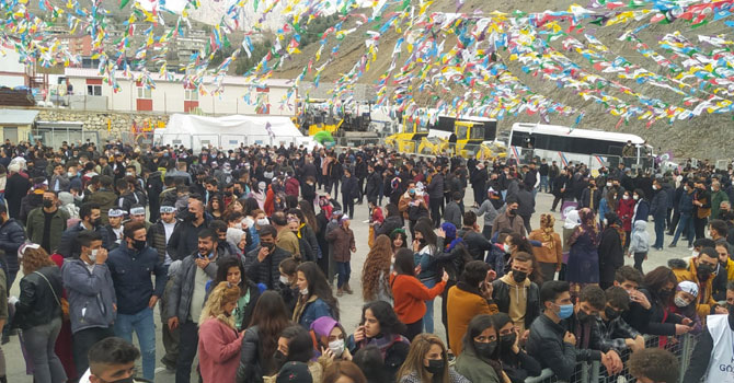 Hakkari'de Newroz kutlamaları başladı