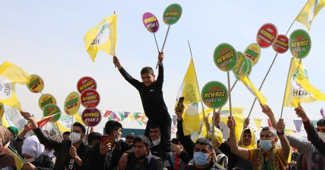 2021 Newrozu: Yüzbinlerce kişi alanlarda