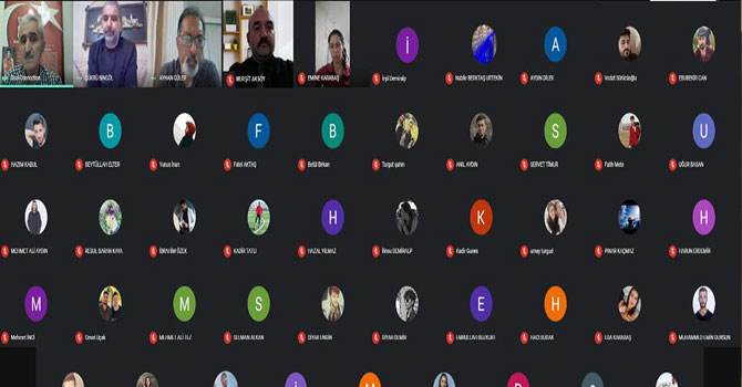 Hakkari'de 'Hayaller Tecrübeyle Buluşuyor' programı