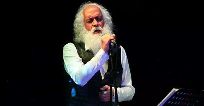 Sanatçı Suavi, koronavirüse yakalandı