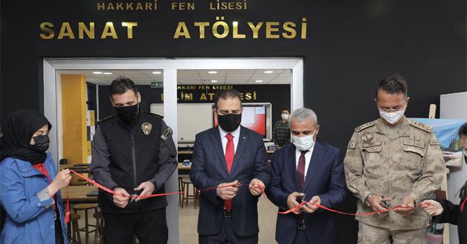 Hakkari'de Tasarım ve Beceri Atölyesi açıldı