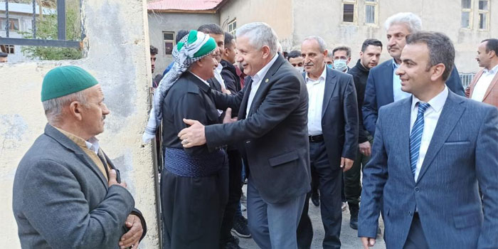 Ak Parti İl Başkanı Özbek’ten köy ziyaretleri