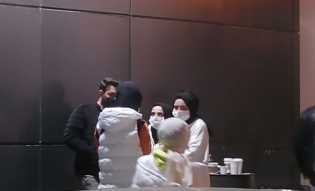 Akaryakıt istasyonunda kahve içen 14 kişiye 44 bin TL ceza