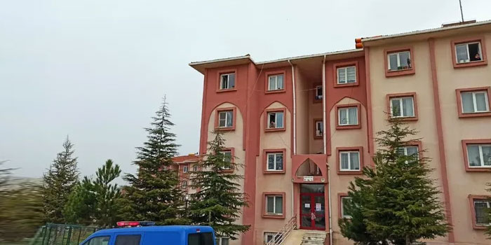 Mantı gününe katıldı pozitif çıktı, 8 daire karantinada