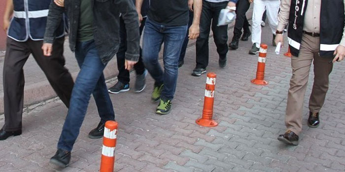 Batman’da ev baskınları: 5 gözaltı