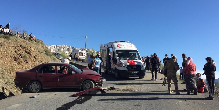 Hakkari'de trafik kazası: 5 yaralı