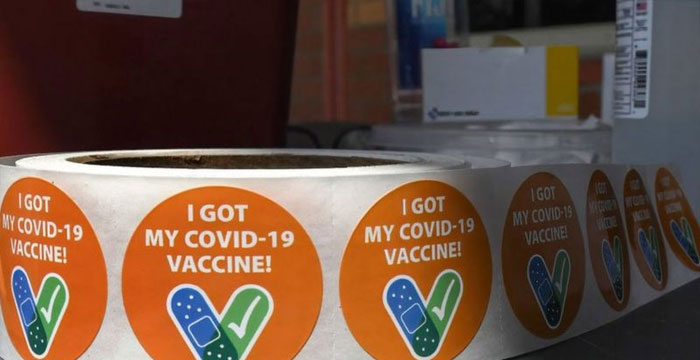 Covid aşısı olan öğretmenlerin ders vermesi yasaklandı