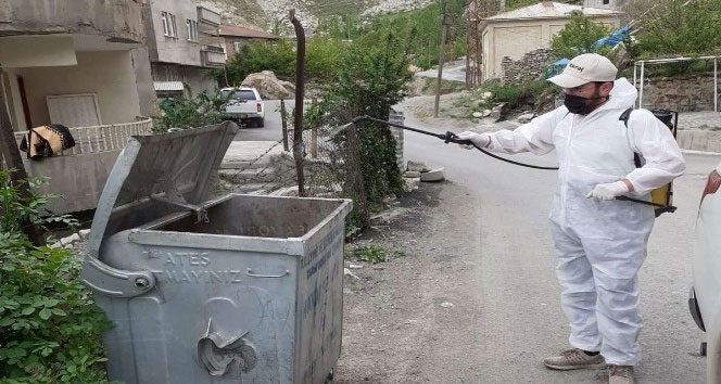 Hakkari Belediyesinden ilaçlama çalışması