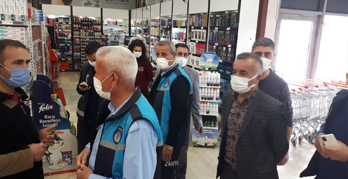 Hakkari’de tam kapanma denetimleri sürüyor