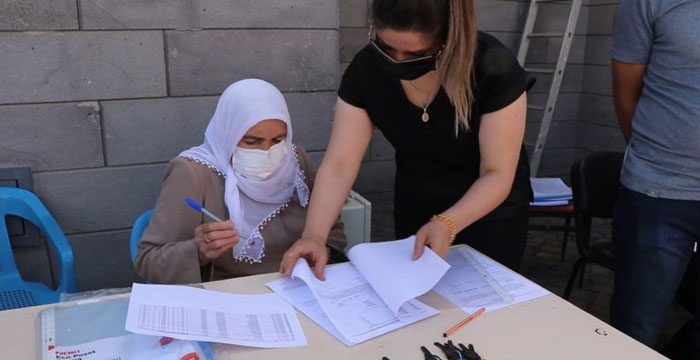 Diyarbakır Sur'da yeni konutlar sahiplerine teslim edildi