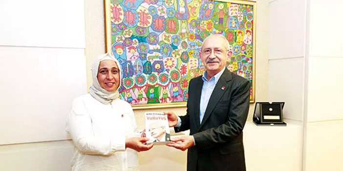 Kılıçdaroğlu 20 bininci kadın üyeyi makamında konuk etti