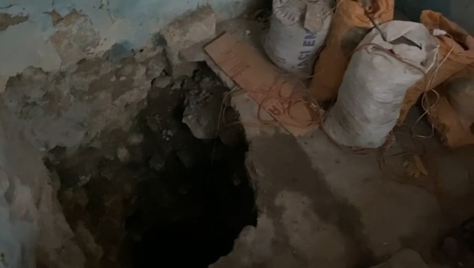 Tarihi evde define aradılar