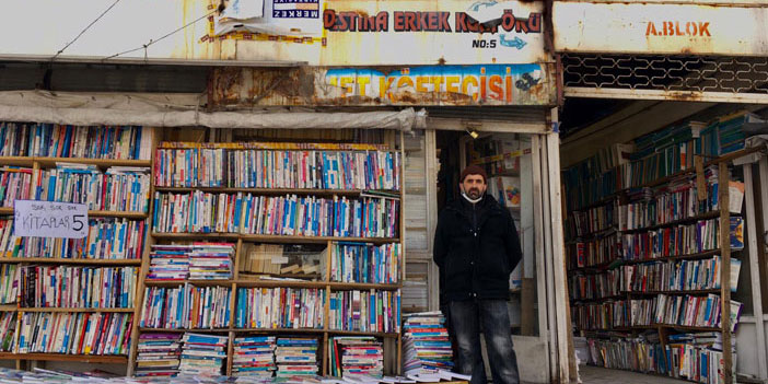 Van'da sahaflar iflasın eşiğinde