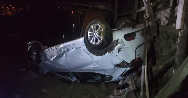 Otomobil takla attı: 1 ölü, 2 yaralı