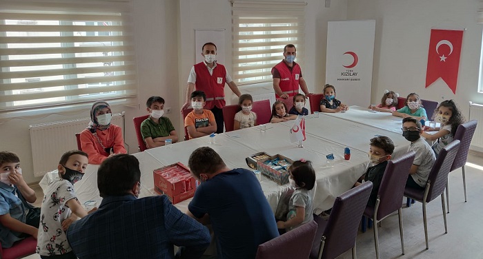 Hakkari Kızılay'dan Filistin'e destek kampanyası