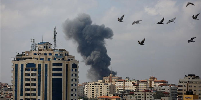 İsrail ile Hamas arasında varılan ateşkes anlaşması yürürlüğe girdi
