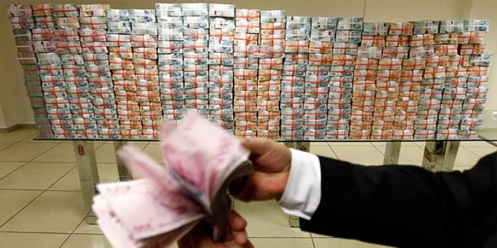 Bütçe geliri, ötelenmeyen vergilerle yüzde 53.5 arttı