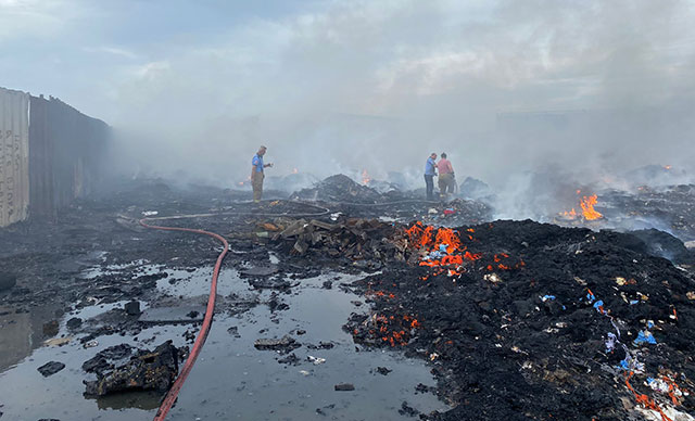 Hurda deposunda yangın
