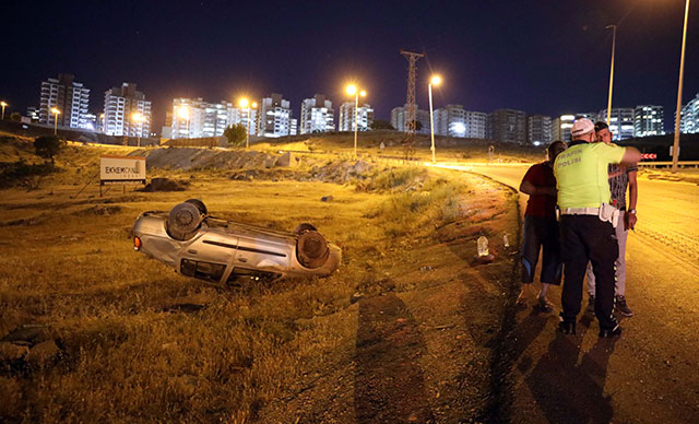 Takla attı 4 kişi yaralandı