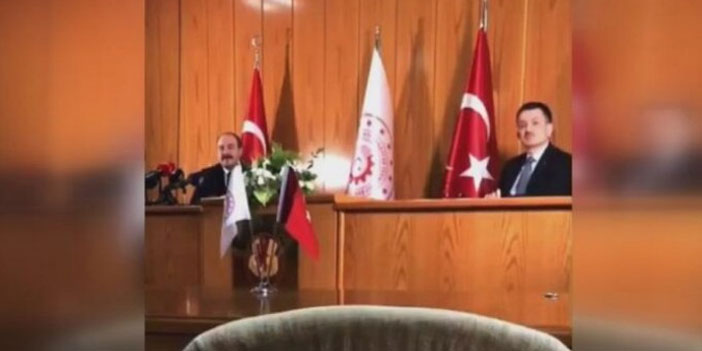 AA muhabirinden iki bakanı şoke eden soru