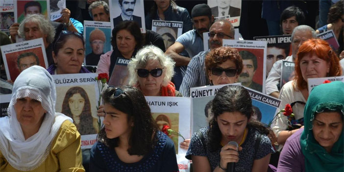 Cumartesi Anneleri: Sedat Peker’in açıklamaları karşısında savcıları görevlerini yerine getirmeye çağırıyoruz