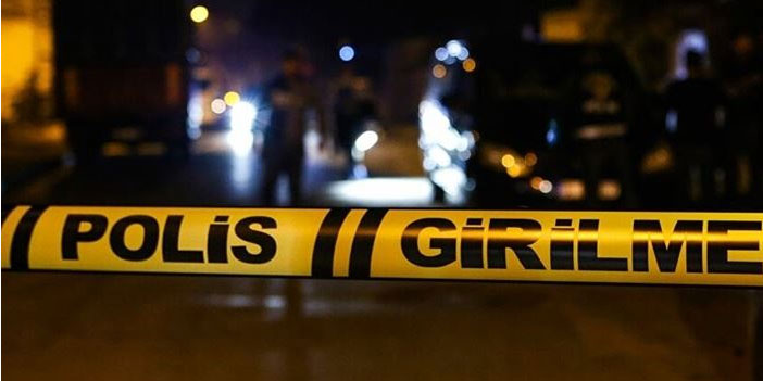 Bir kişi yol kenarında ölü bulundu