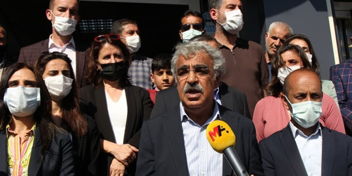HDP Eşgenel Başkanı Mithat Sancar Şemdinli'de