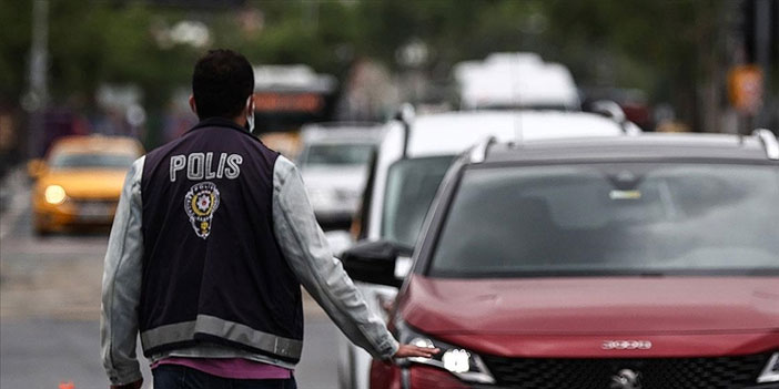 Türkiye genelinde hafta sonu kesintisiz uygulanacak sokağa çıkma kısıtlaması başladı