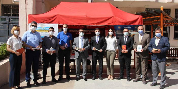 Hakkari'de 'Cezaevine kitap bağışı' kampanyası başladı