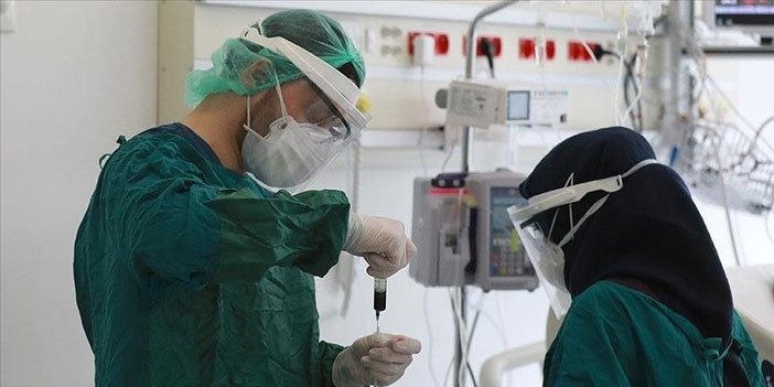 Türkiye'nin koronavirüsle mücadelesinde son 24 saatte yaşananlar