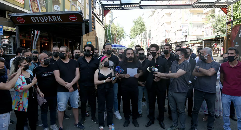 Müzisyenler çözüm istiyor