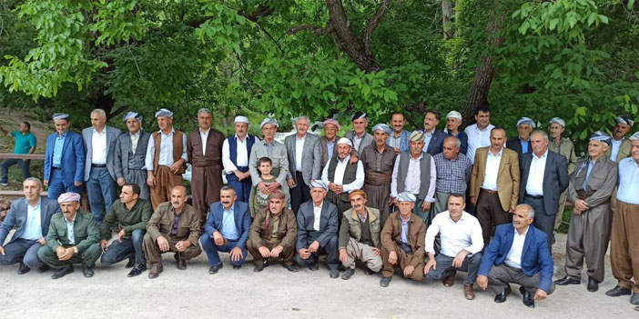 Ak Parti heyetinin Şemdinli temasları