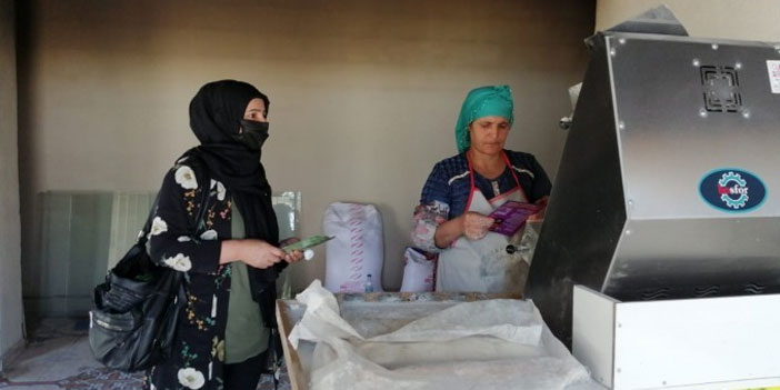 Hakkari'de İstanbul Sözleşmesi broşürü dağıtıldı