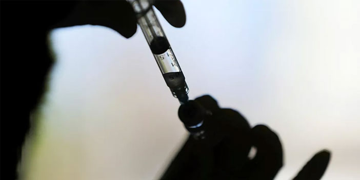 Kovid-19'la mücadelede aşı olmayanlar için yeni kısıtlamalar gündemde