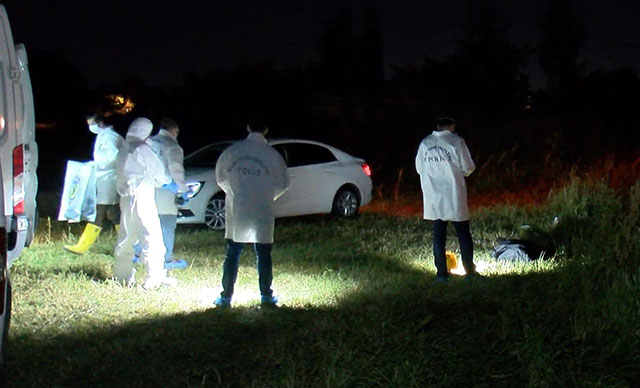 İş arkadaşını önce boğdu, sonra araçla götürdüğü arazideki kuyuya attı