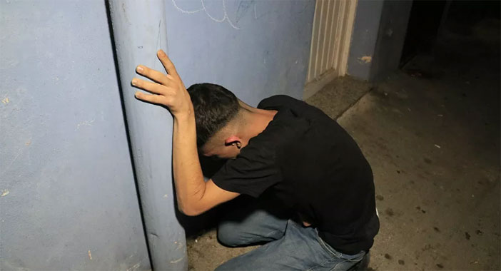 3 kardeş, bekçilere silahla saldırdı