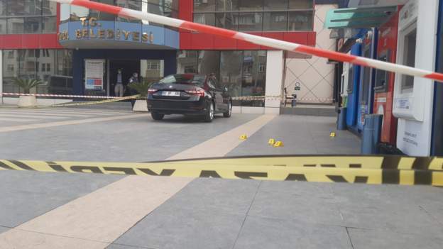 Belediye Başkanına silahlı saldırı