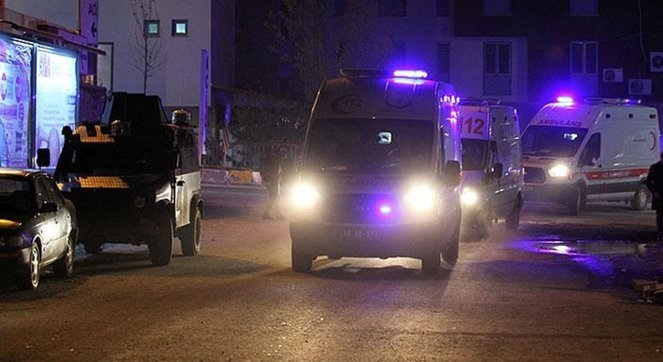 Hakkari’de İntihar Şüphesi: 21 Yaşındaki Kadın Evinde Ölü Bulundu