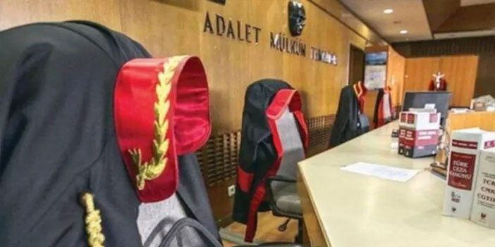 Hakim evinde ölü bulundu