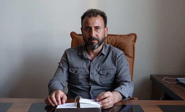 Seçimi kazandı, '2 gün ikamet ihlali' ile muhtarlıktan oldu