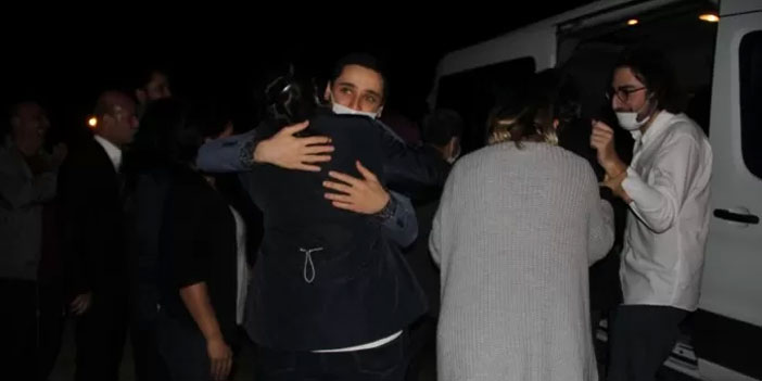 Kobanê Davası’nda tahliye olanlar cezaevinden çıktı