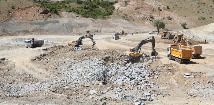 Hakkari'ye Cumhuriyet tarihinin en büyük yatırımı!