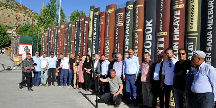 GAP Gazeteciler Birliği heyeti Çukurca'da ziyaret etti