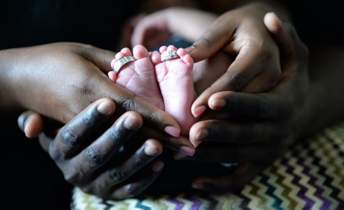 Yaratılanı hoş gör yaradandan ötürü