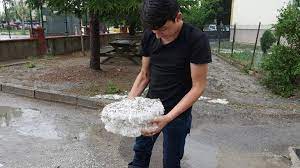 Önce sağanak sonra dolu