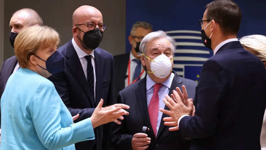 Merkel: AB liderleri göç anlaşmasında Türkiye'ye 3 milyar euro verilmesinde uzlaştı