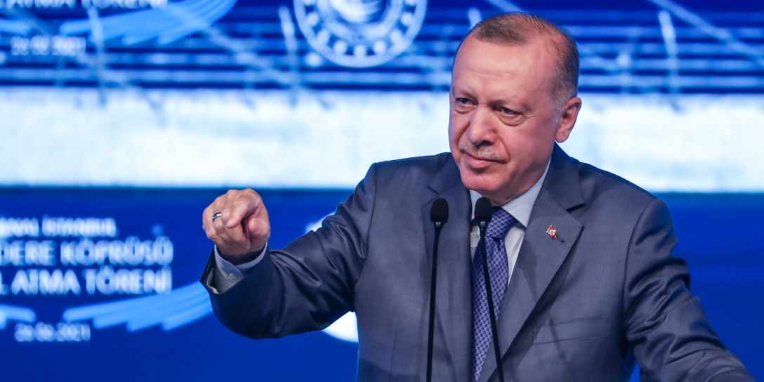 Erdoğan'dan 'Kanal İstanbul' açıklaması: Söke söke sizden bu parayı tahkim yoluyla alırlar