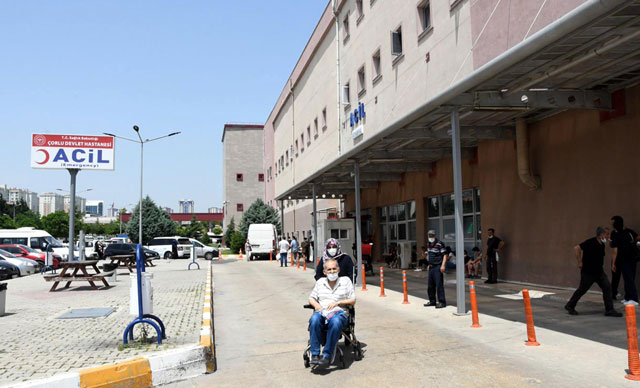 8 kişi sahte içkiden öldü